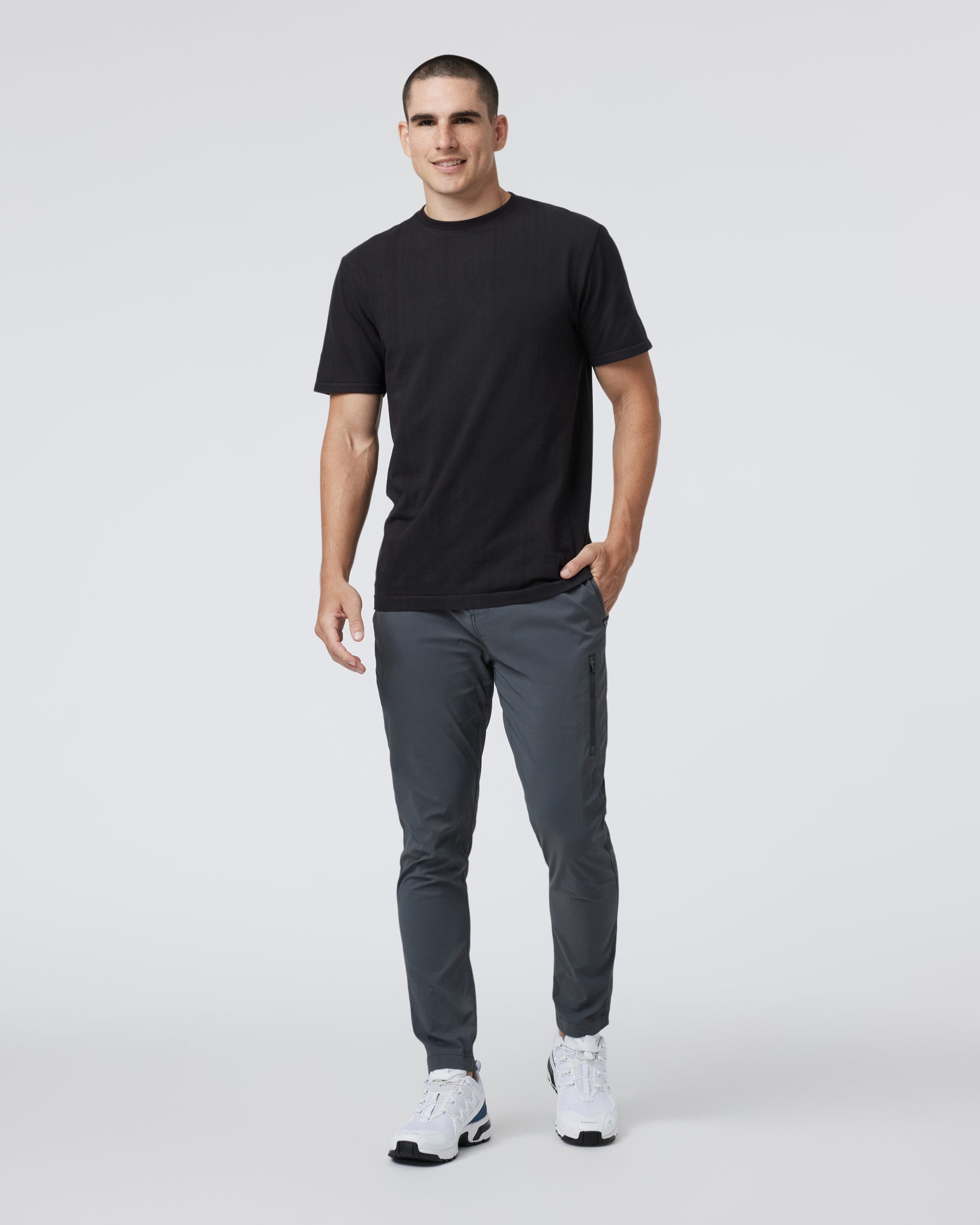 Weston Seamless Tee | Black - Image 4