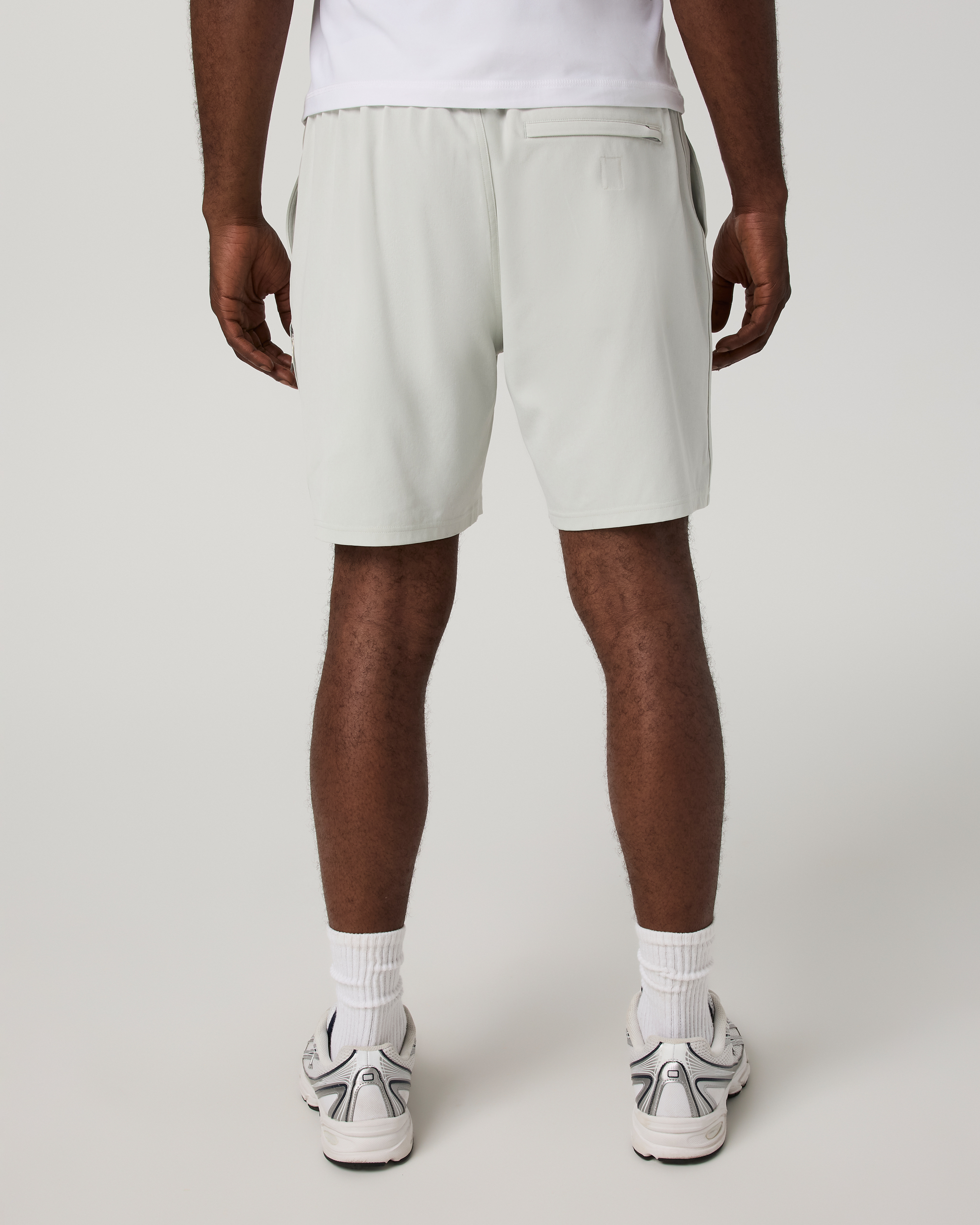 Banks Session Short Unlined 7 | Breeze Linen Texture - Image 4