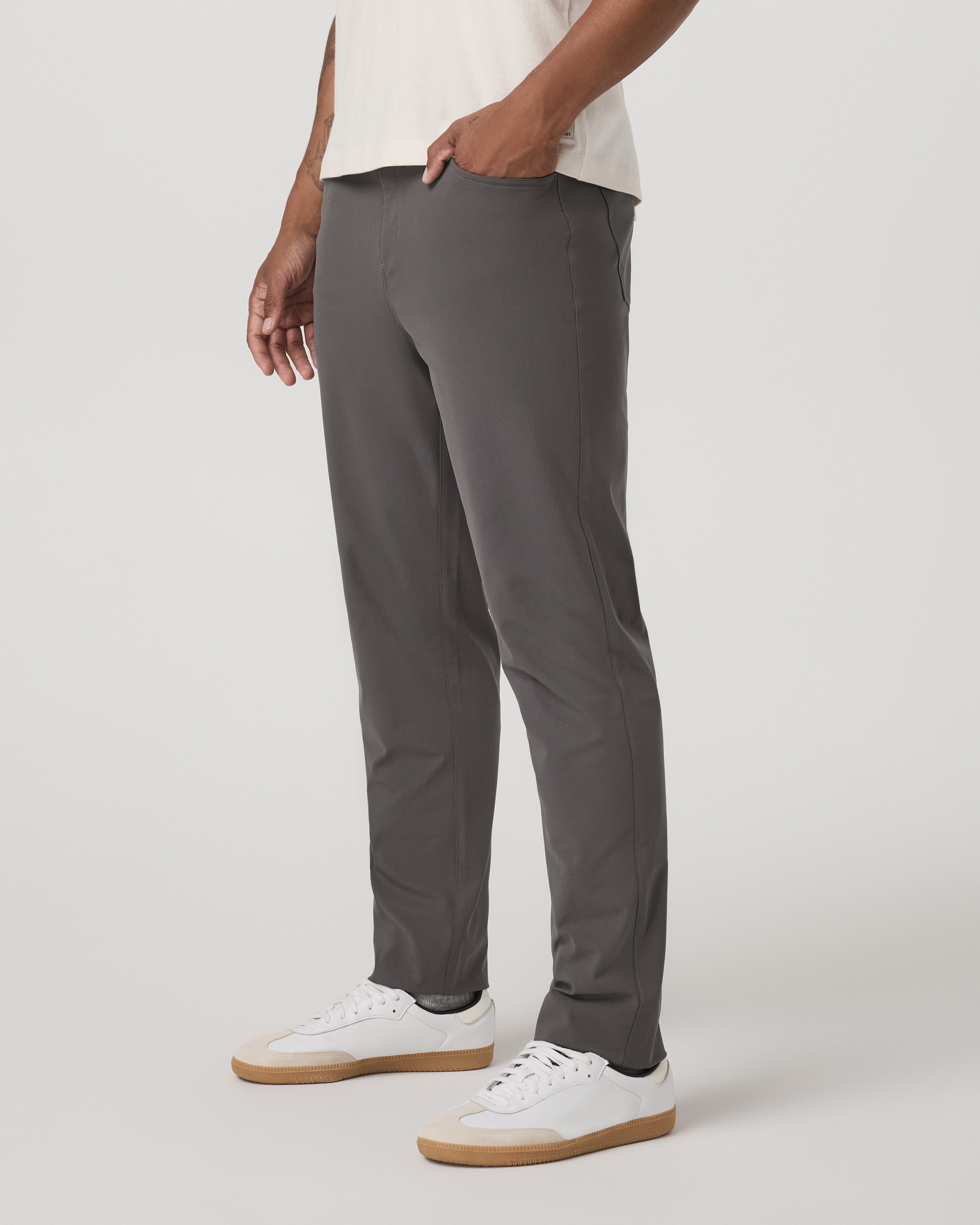 Vuori Meta™ Pant Classic Fit 32 | Warm Grey - Image 5