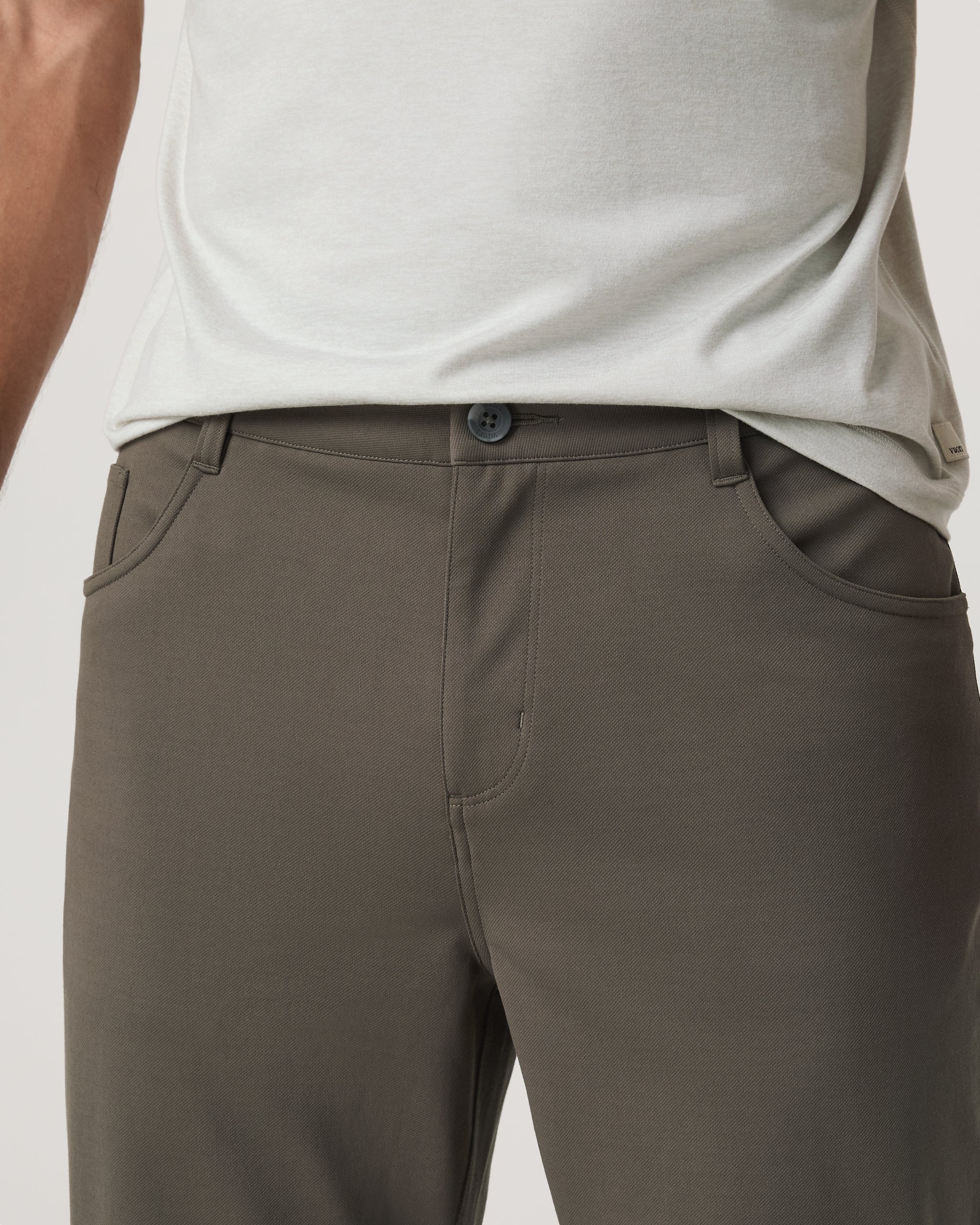 Vuori Meta™ Twill Pant Classic Fit 30 | Root - Image 2