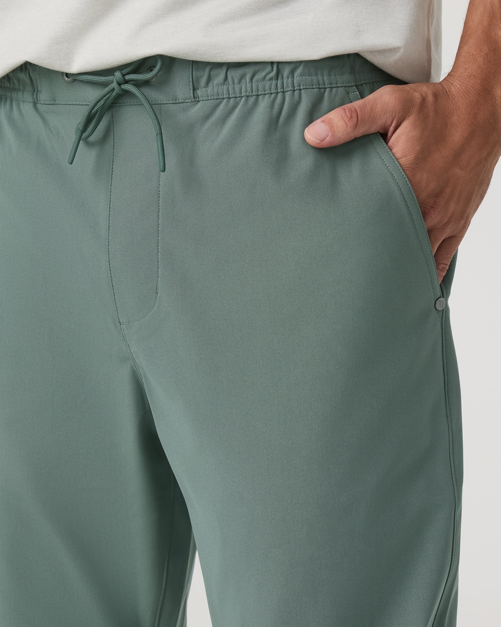 Vuori Meta™ Elastic Waist Pant Classic Fit 32 | Marsh - Image 2