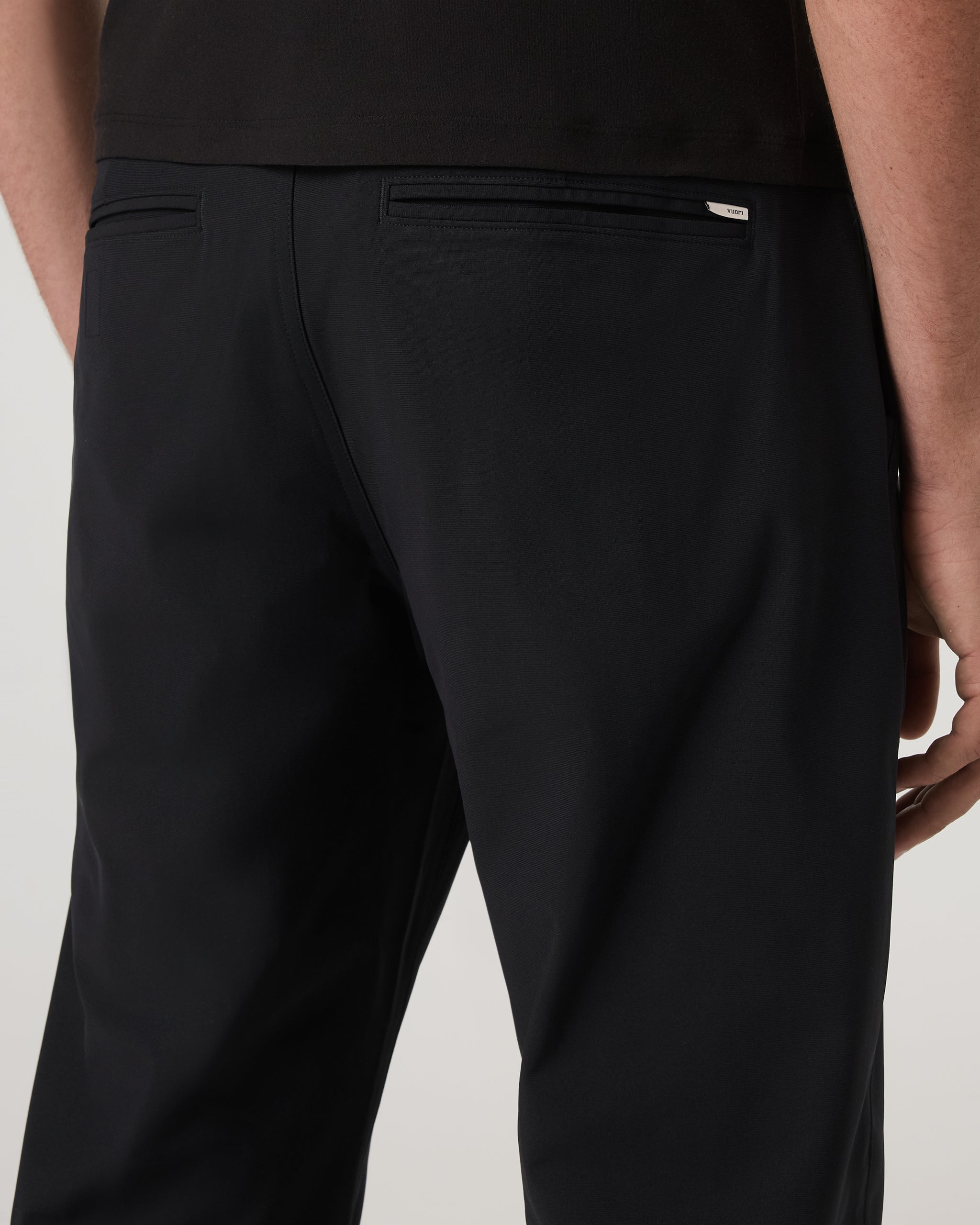 Vuori Meta™ Trouser Classic Fit 34 | Black - Image 5