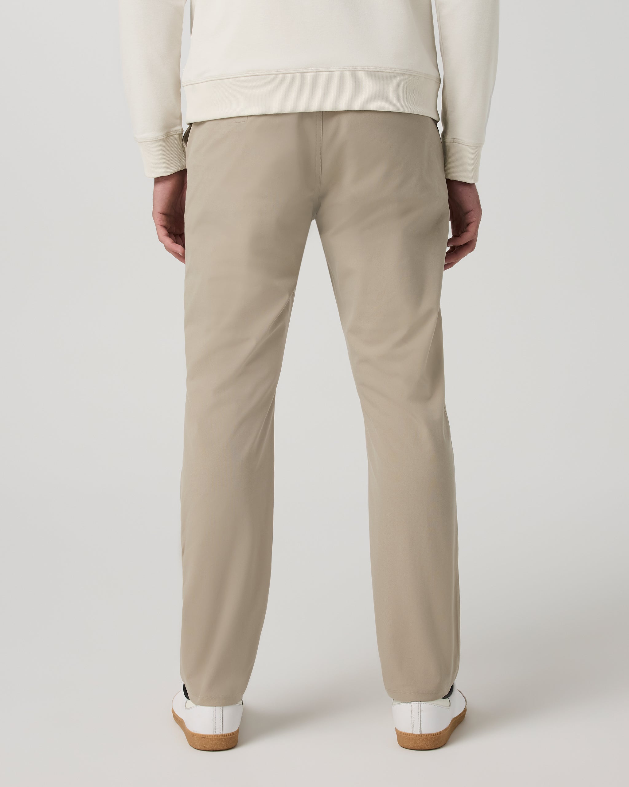 Vuori Meta™ Trouser Athletic Slim Fit 32 | Truffle - Image 3