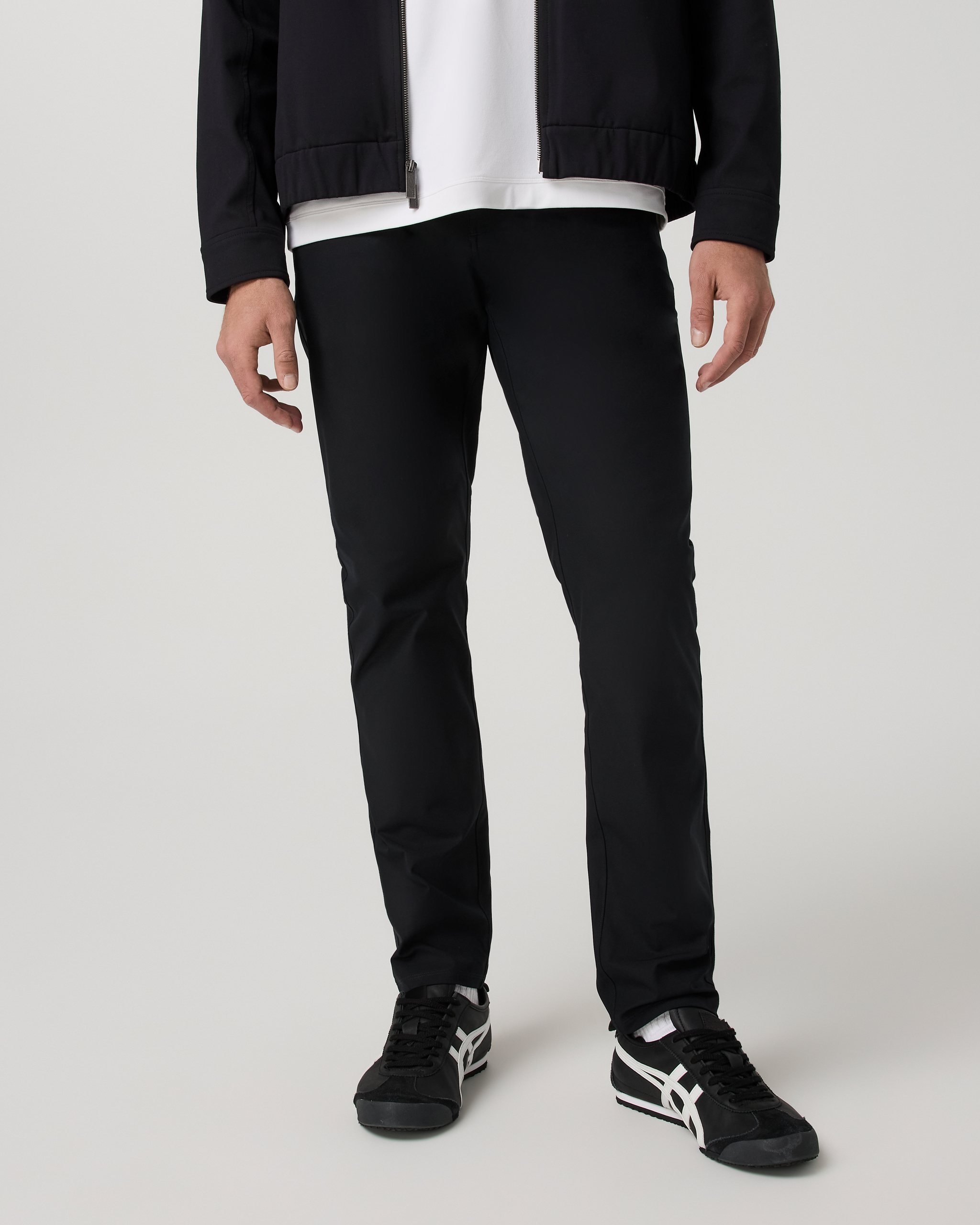 Vuori Meta™ Trouser Athletic Slim Fit 32 | Black