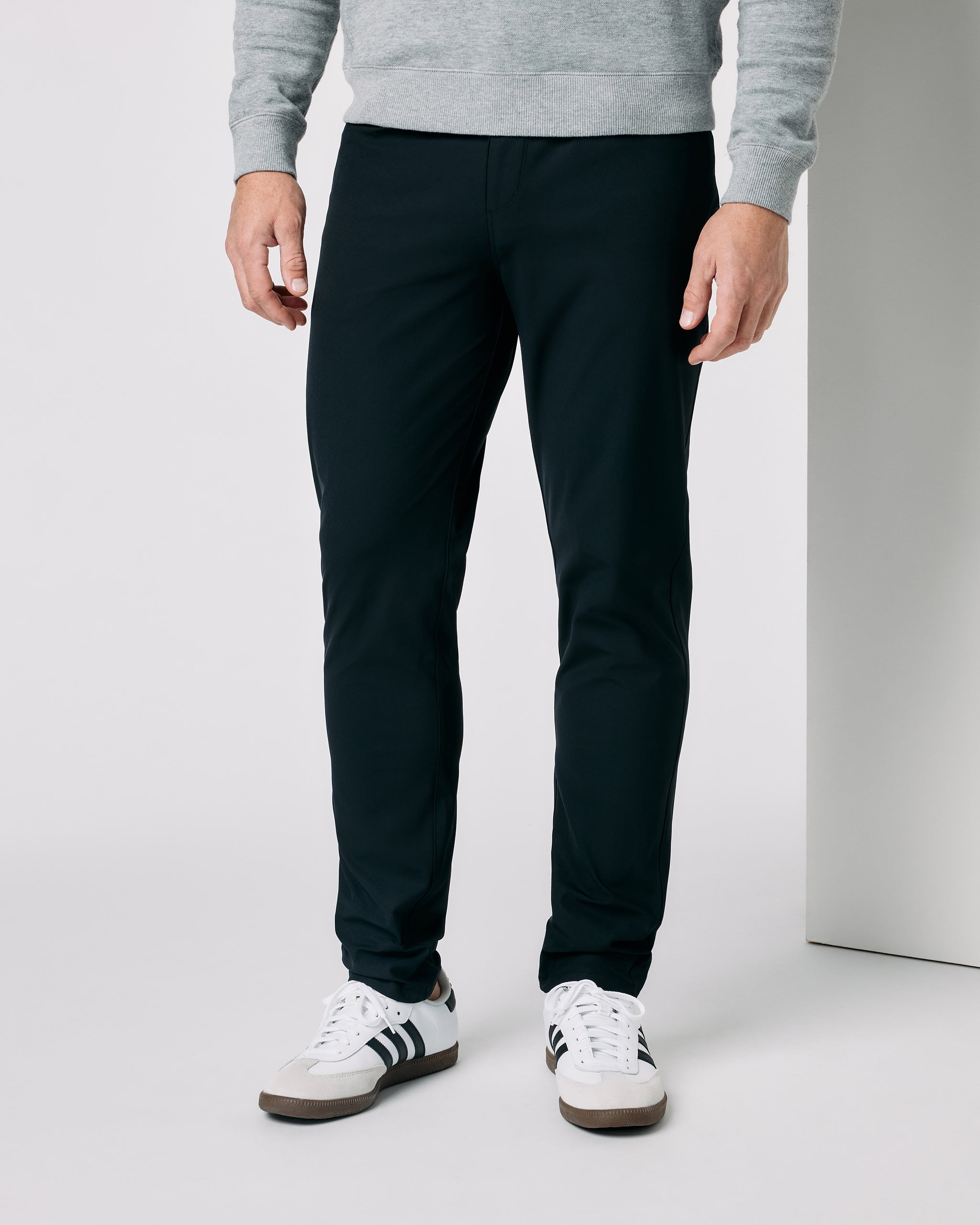 Vuori Meta™ Pant Athletic Slim Fit 32 | Black - Image 5