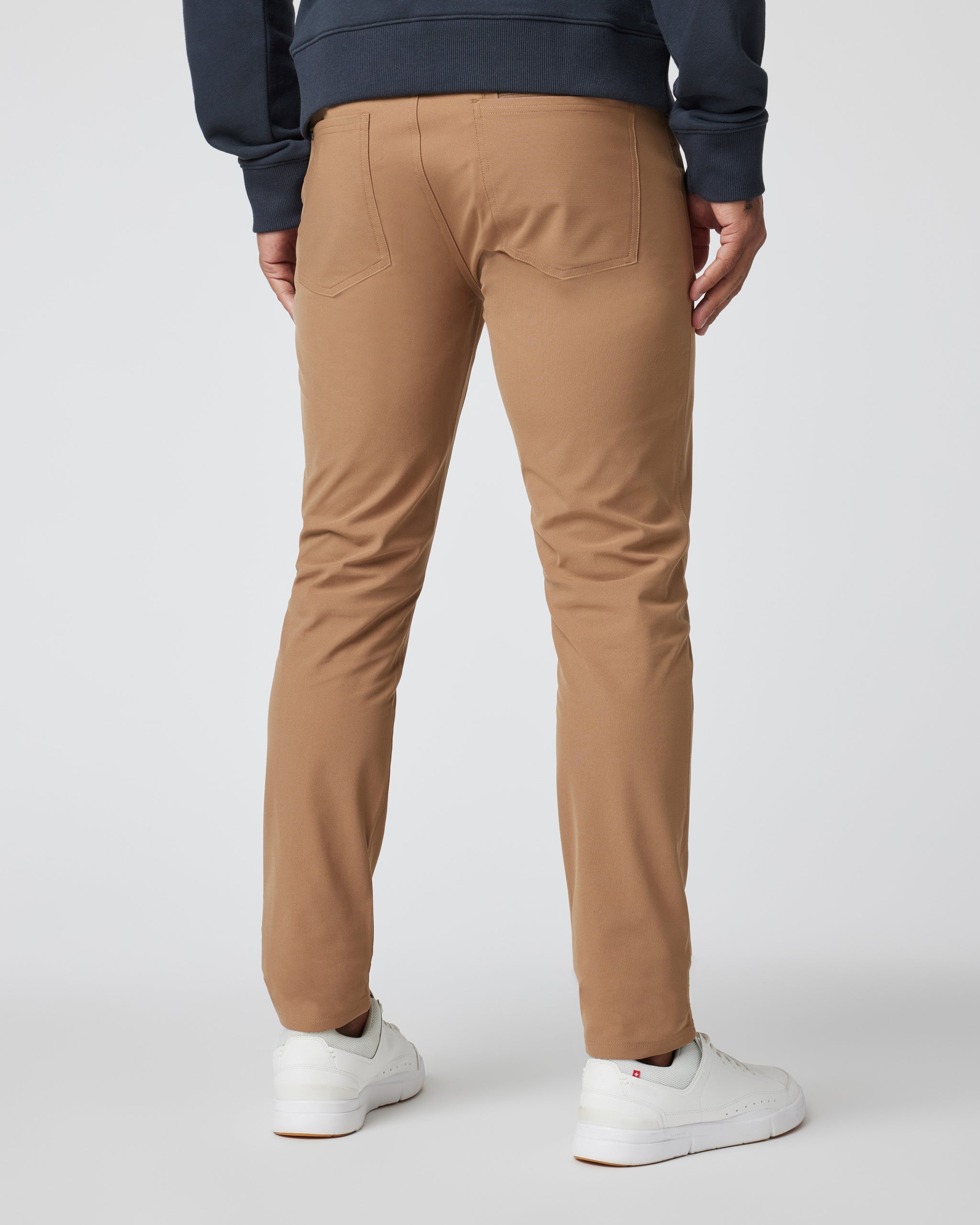 Vuori Meta™ Pant Athletic Slim Fit 30 | Camel - Image 2