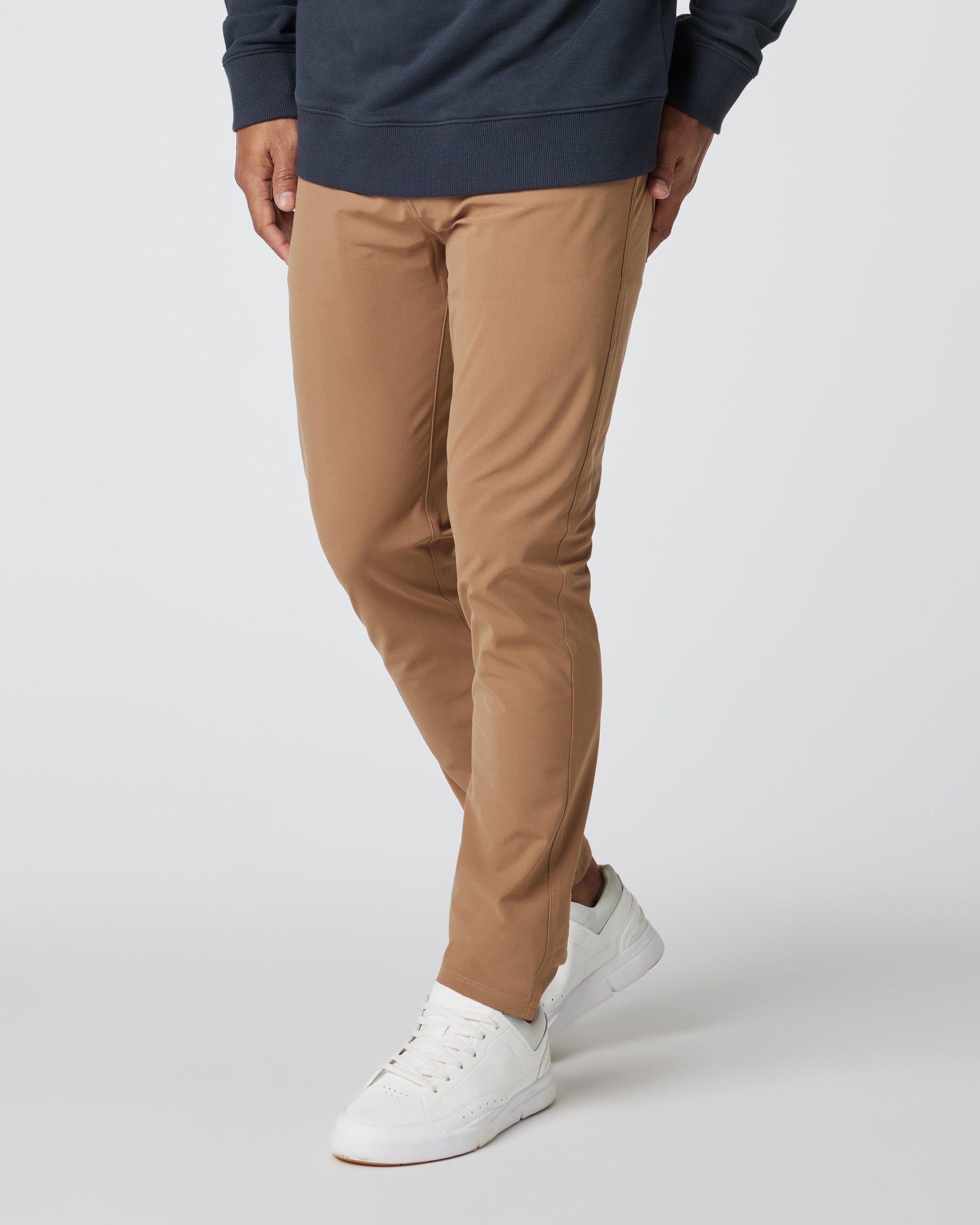 Vuori Meta™ Pant Athletic Slim Fit 30 | Camel