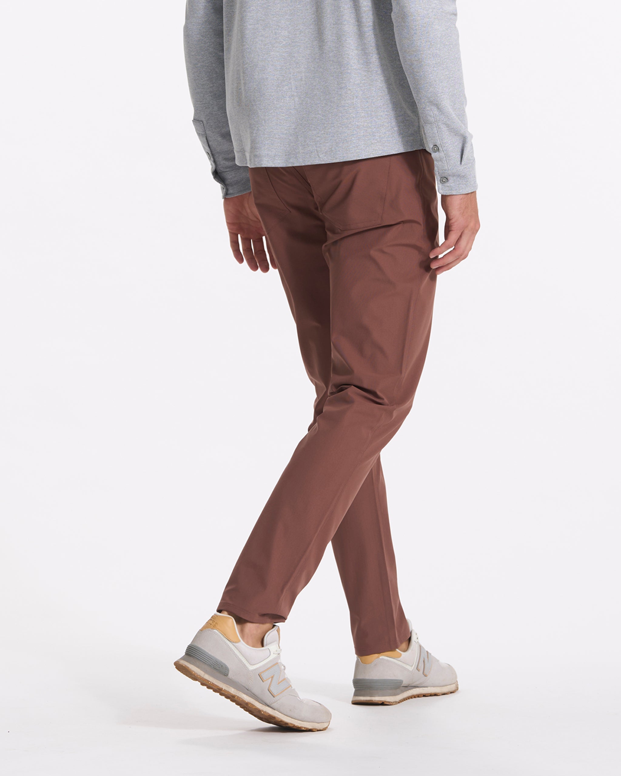 Vuori Meta™ Pant Athletic Slim Fit 30 | Hazelnut - Image 3