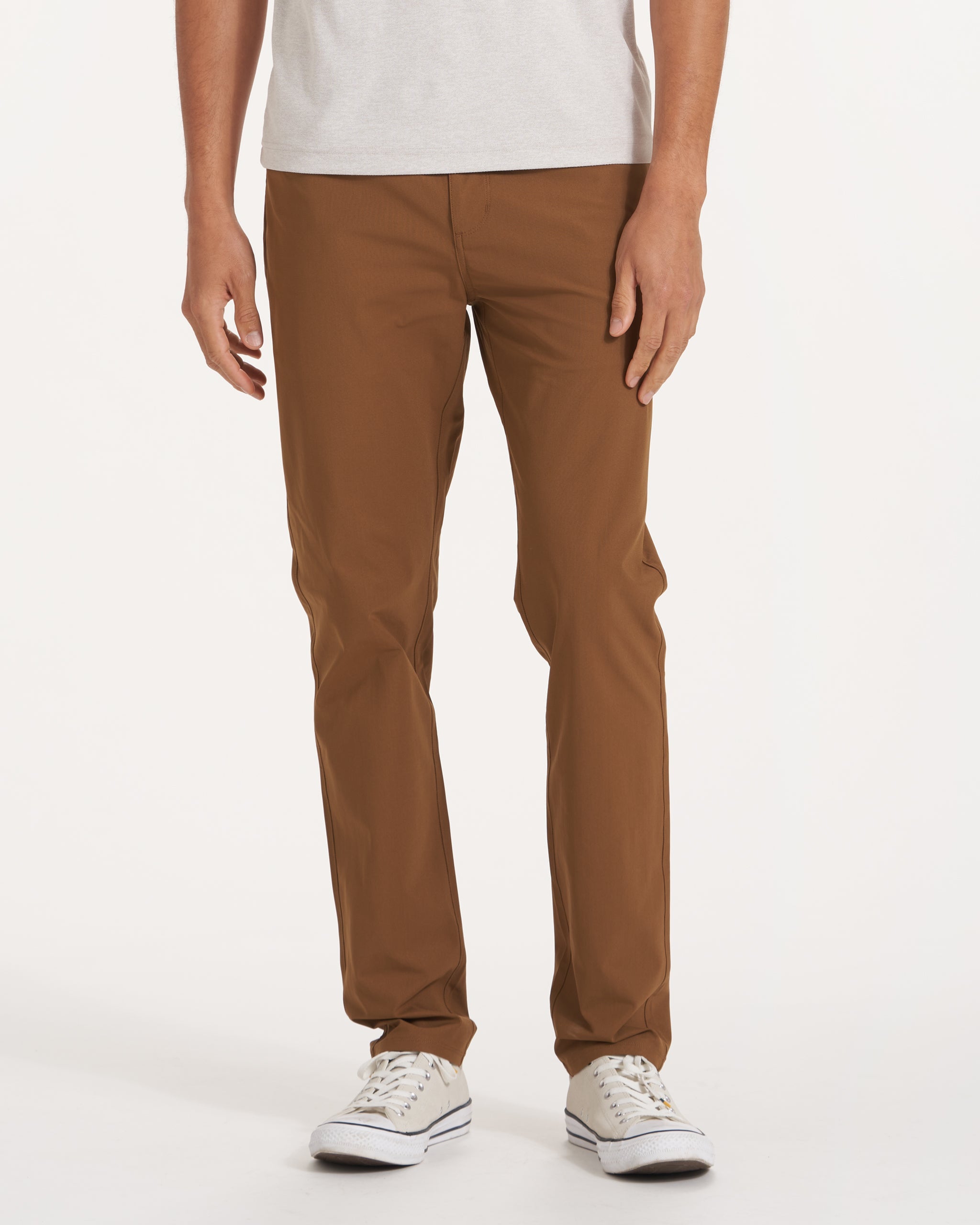Vuori Meta™ Pant Athletic Slim Fit 34 | Tobacco
