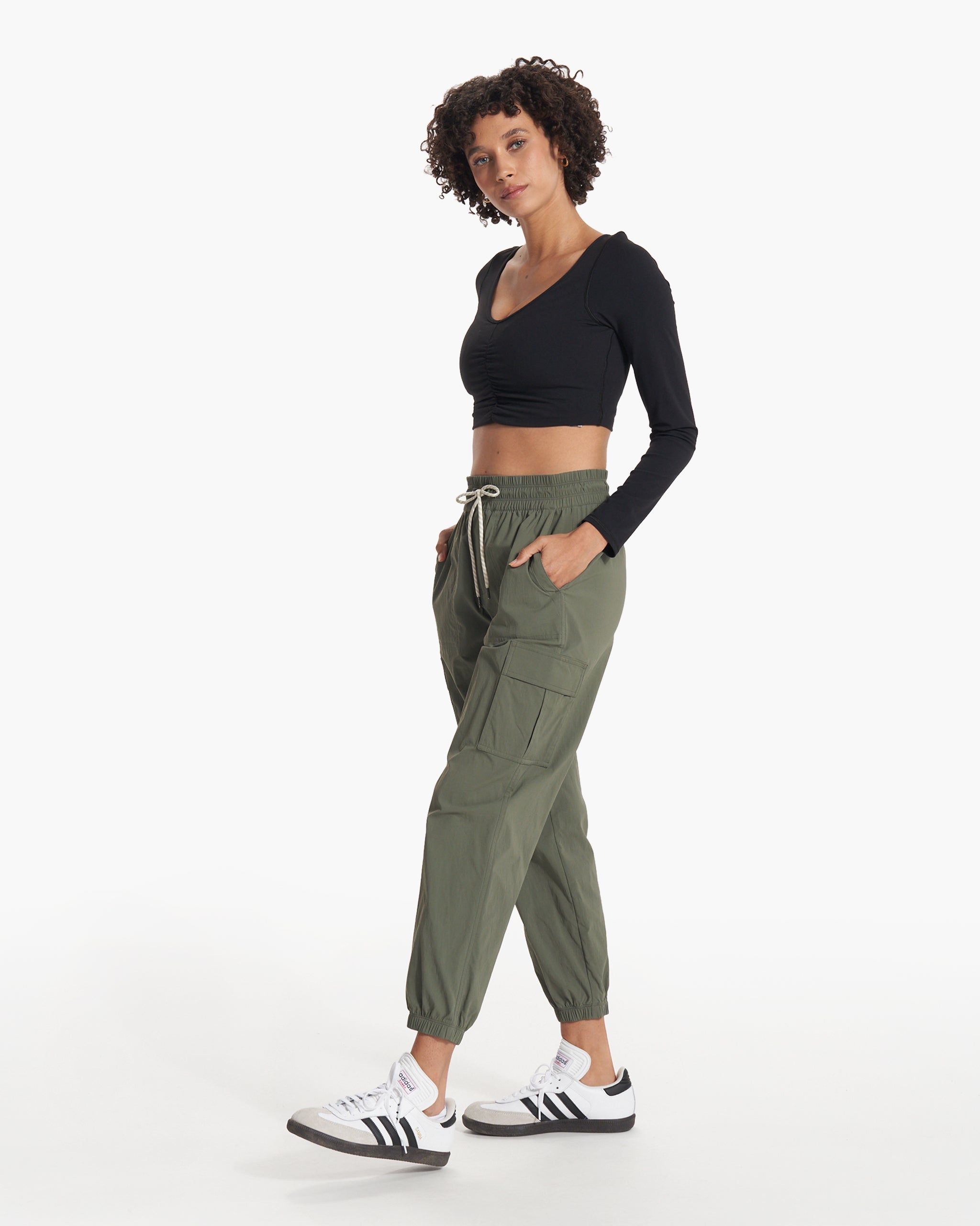Long Sleeve Ruched Bra | Black - Image 3