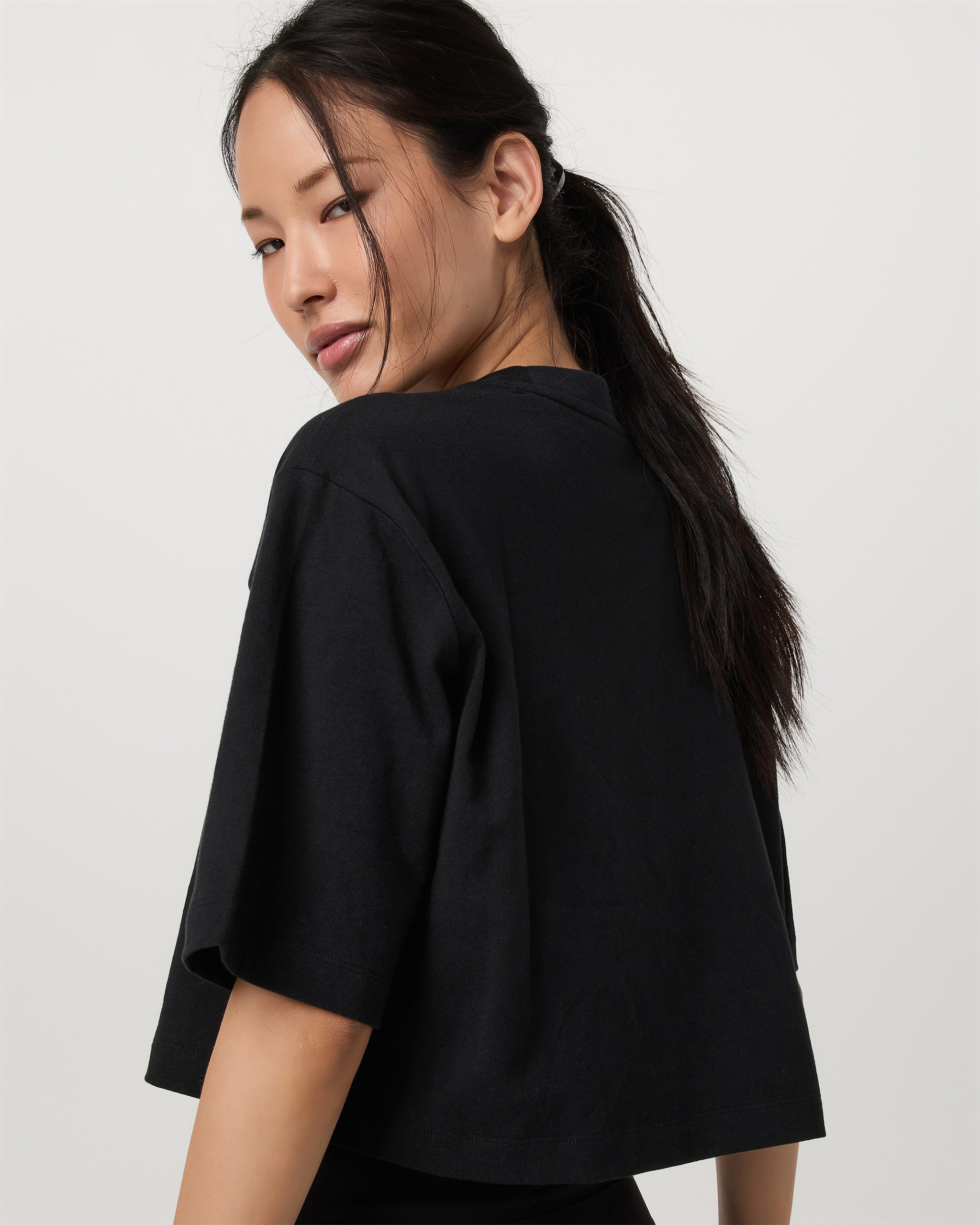 Short Sleeve Heavyweight Crop Cotton Tee | Black - Image 4