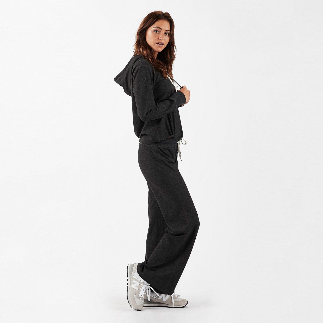 Sequoia Crop Hoodie | Black Heather - Image 3