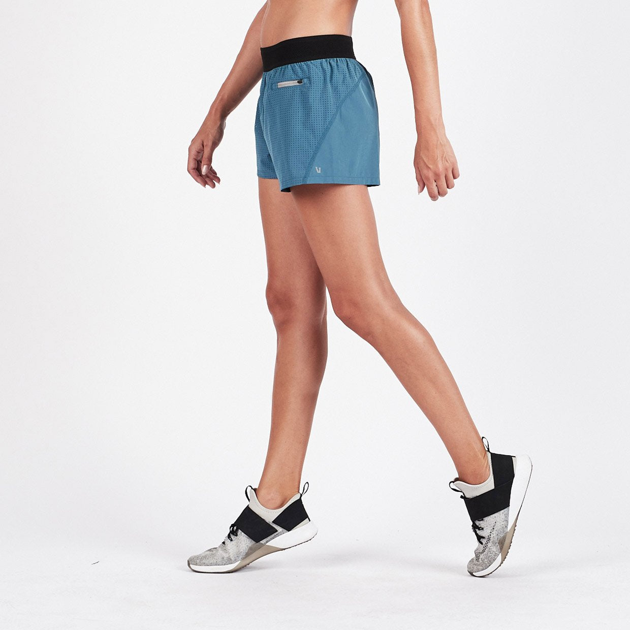 Chase Performance Short | Tide - Image 2