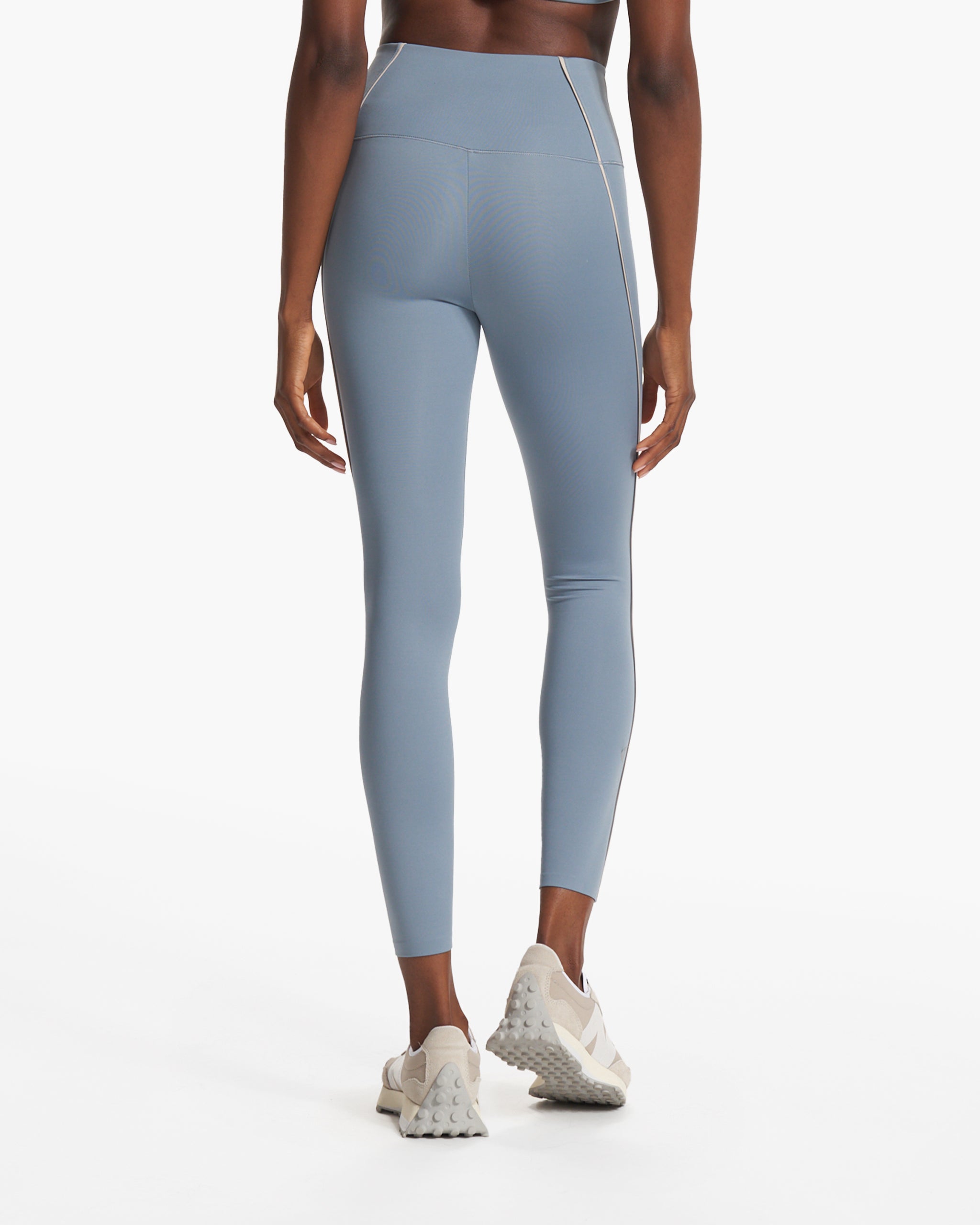 Evolve Lunar Legging | Cloud - Image 3