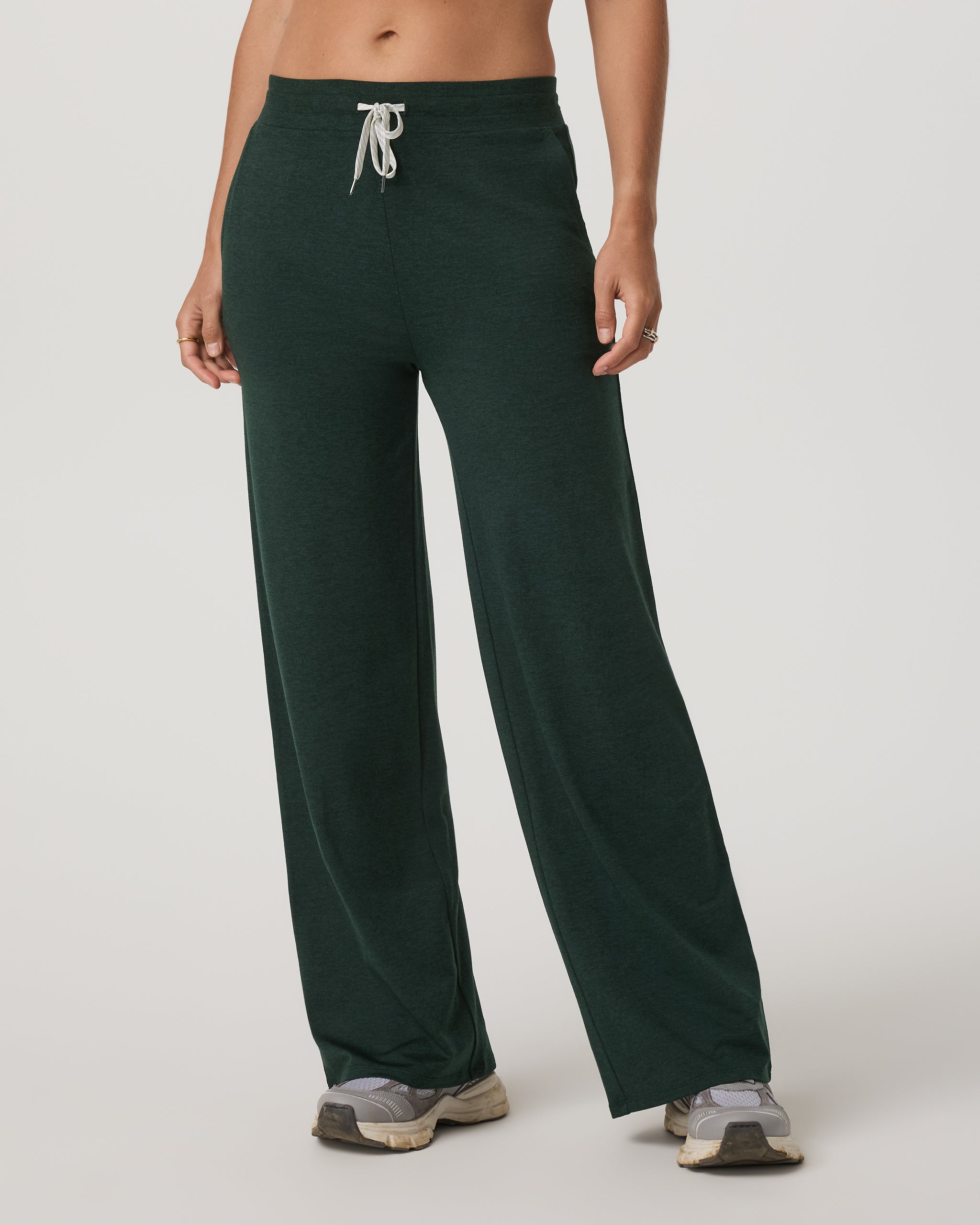 Halo Essential Wideleg Pant | Evergreen Heather - Image 4