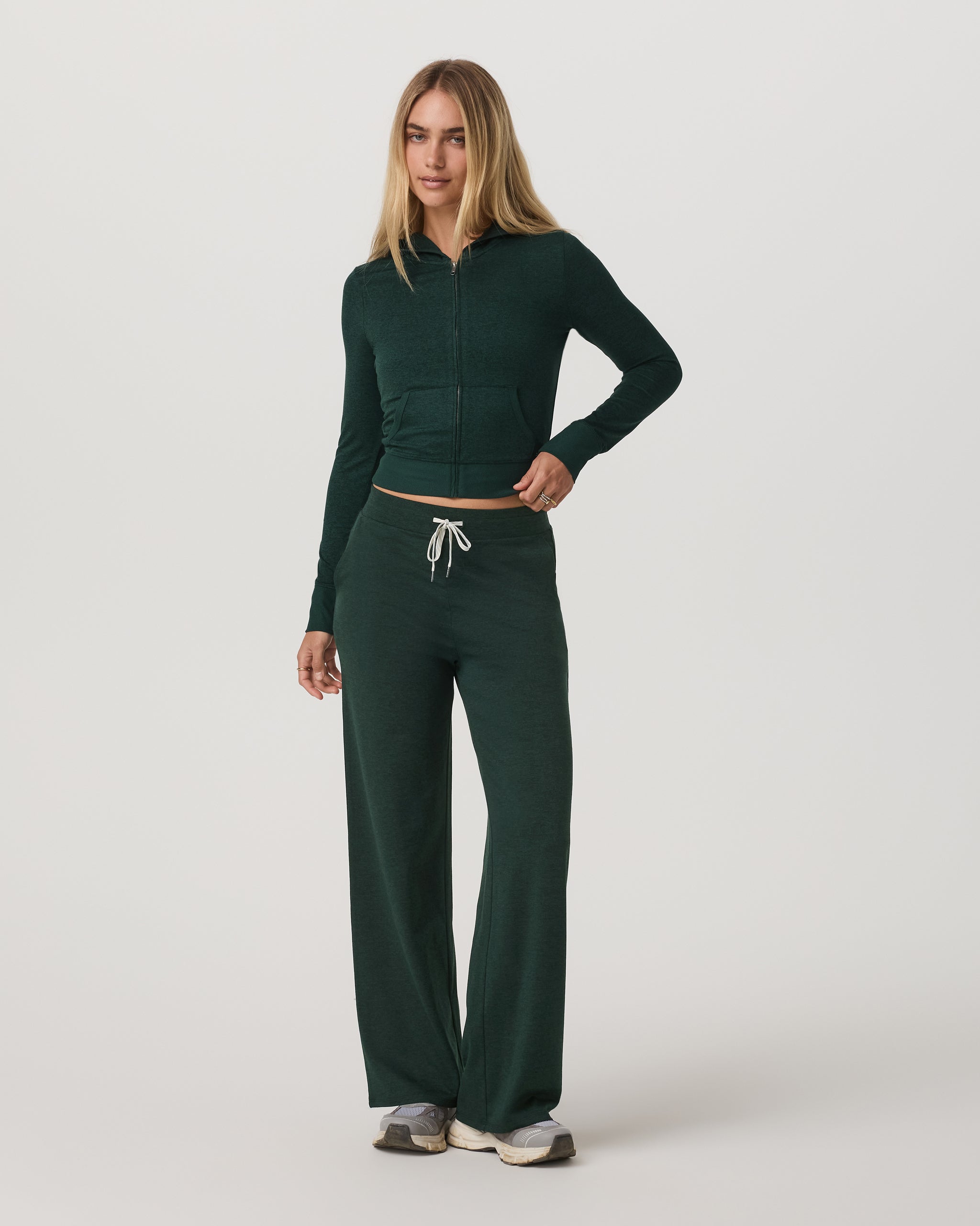Halo Essential Wideleg Pant - Short | Evergreen Heather - Image 2
