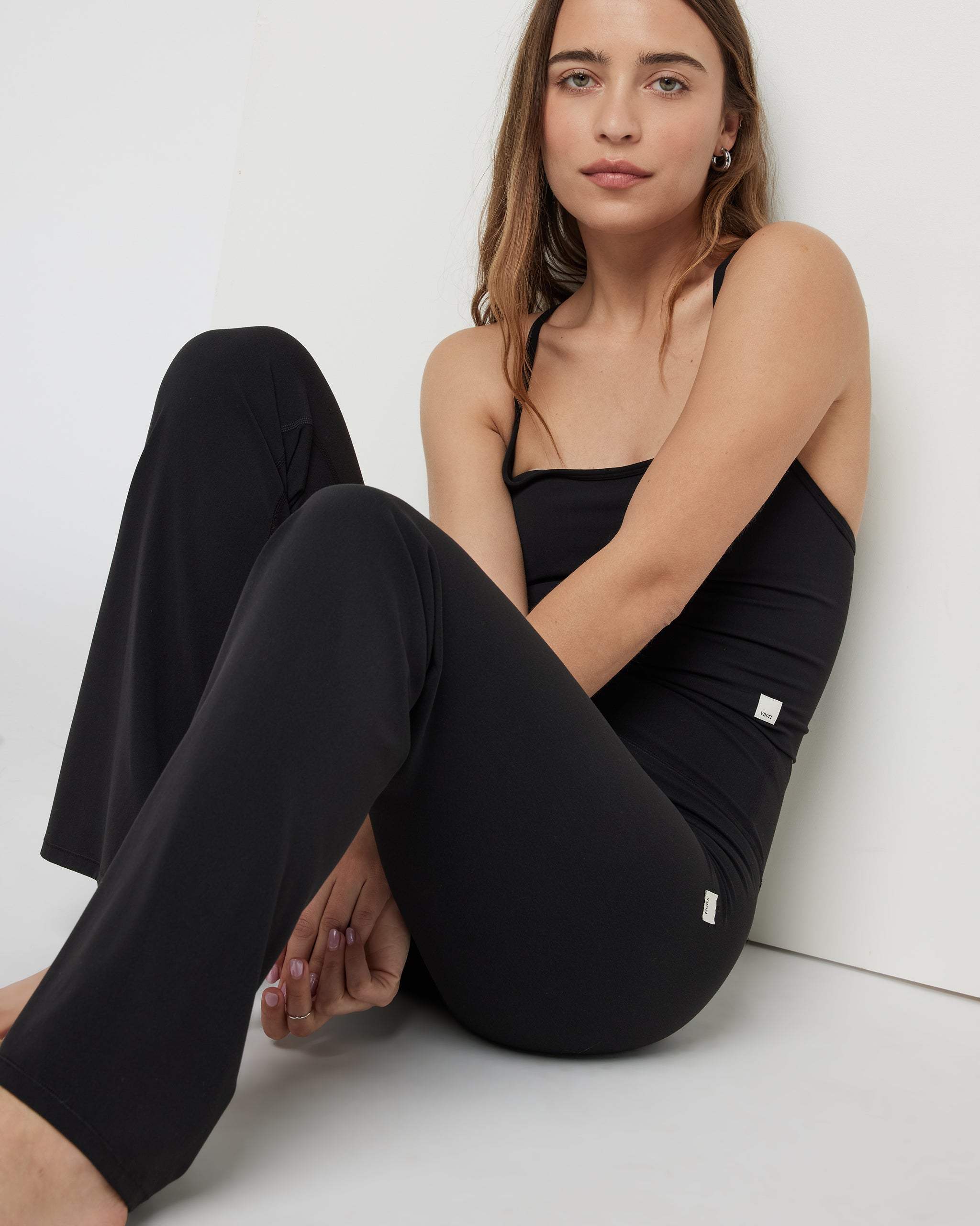Vuori AllTheFeels™ Bootcut | Black - Image 2