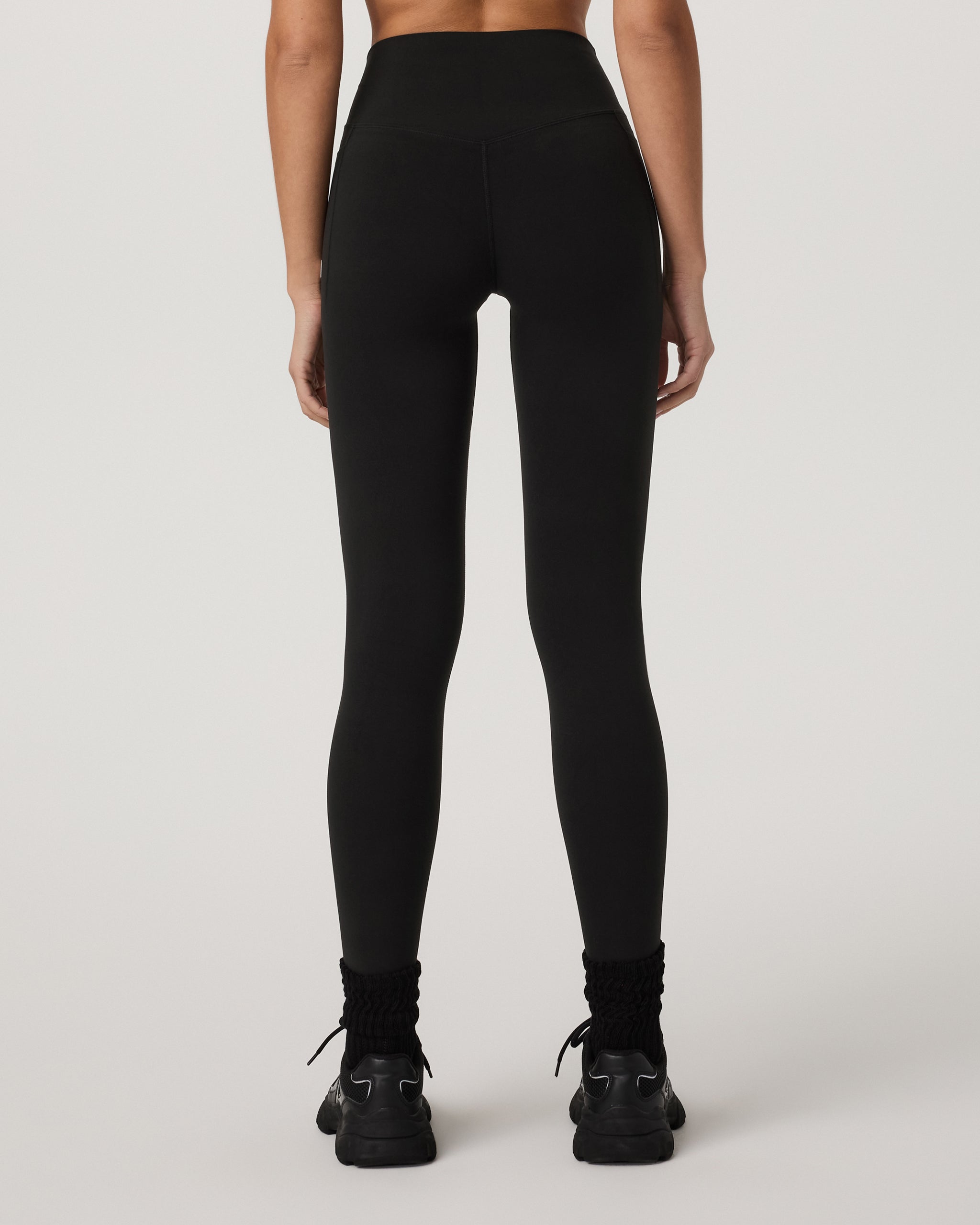 Vuori AllTheForm™ Pocket Legging - Long | Black - Image 3