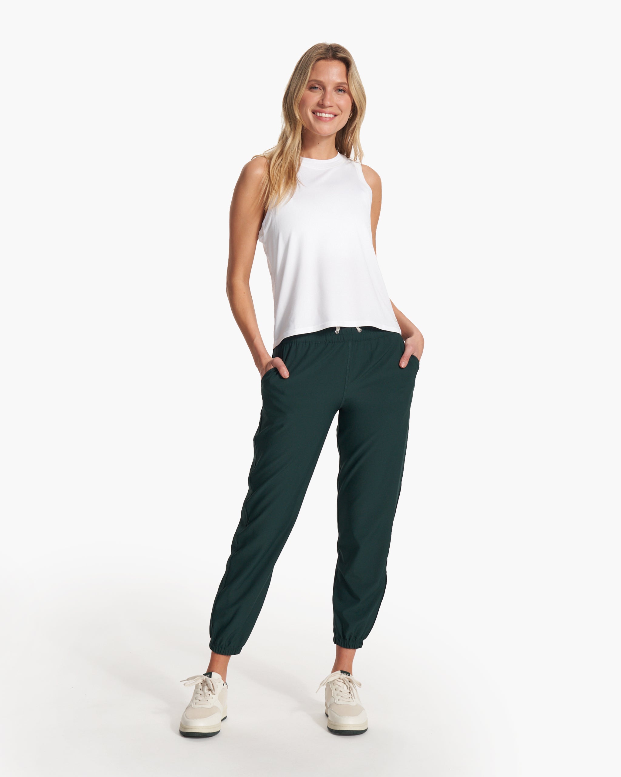 Weekend Jogger | Grass - Image 5