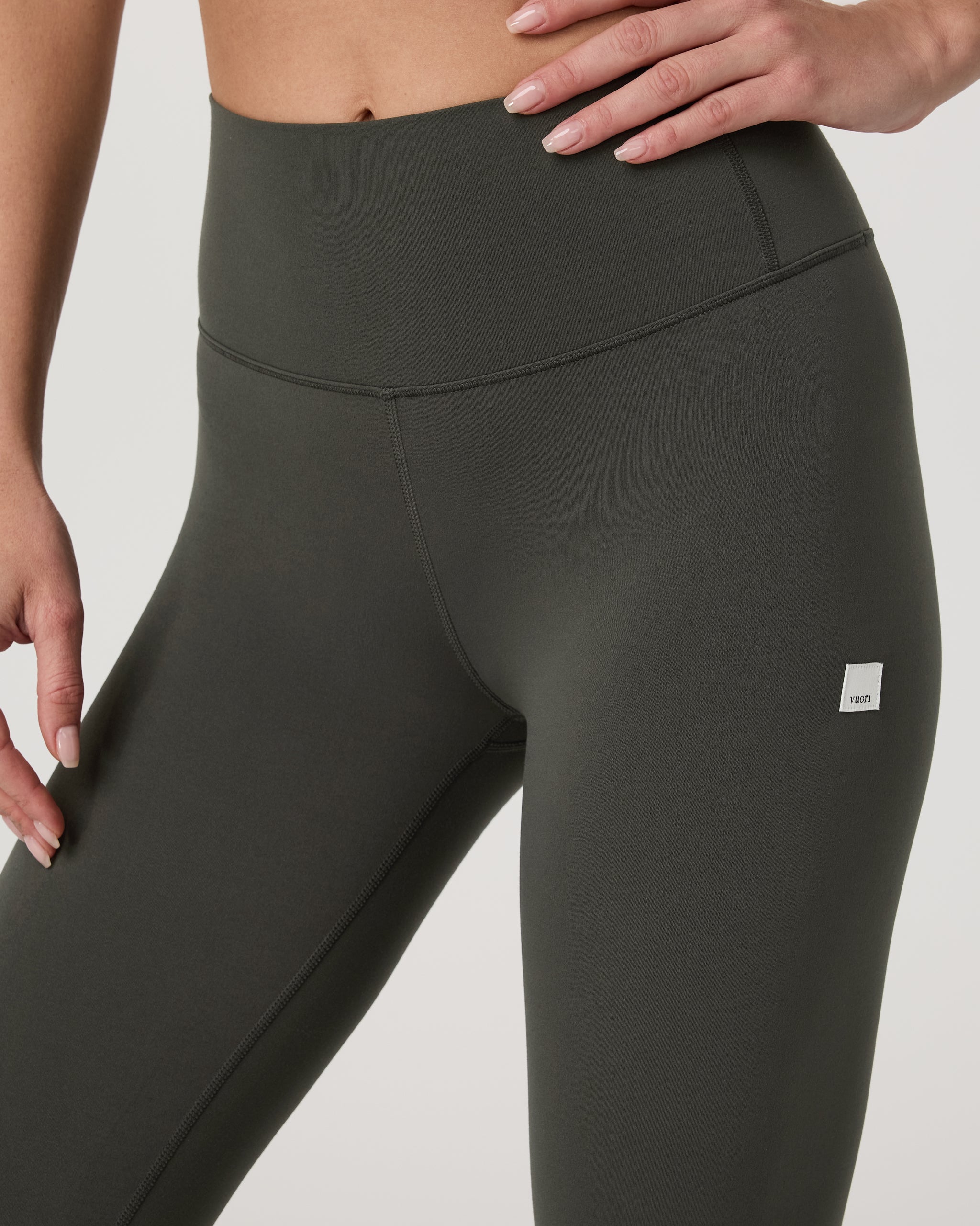 Vuori AllTheFeels™ Crop Legging | Kale - Image 5
