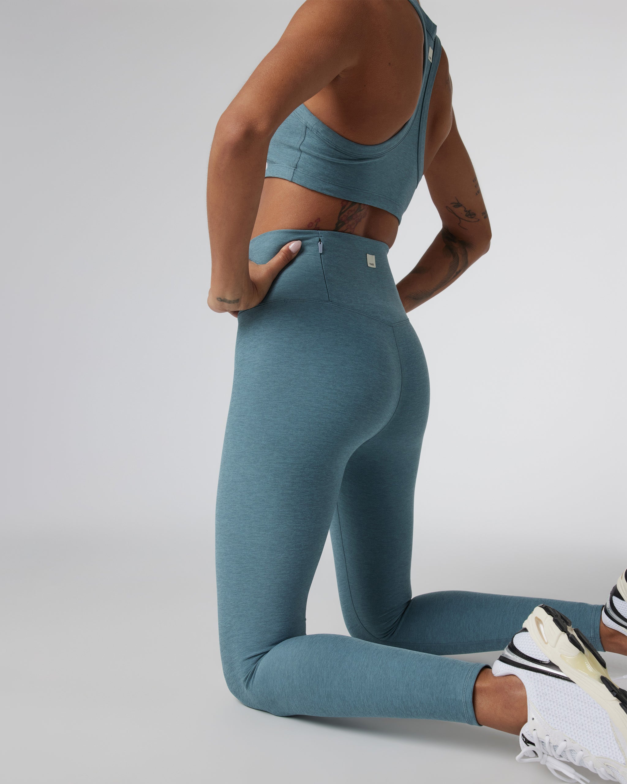Clean Elevation Legging-Short | Smoke Blue Heather - Image 4