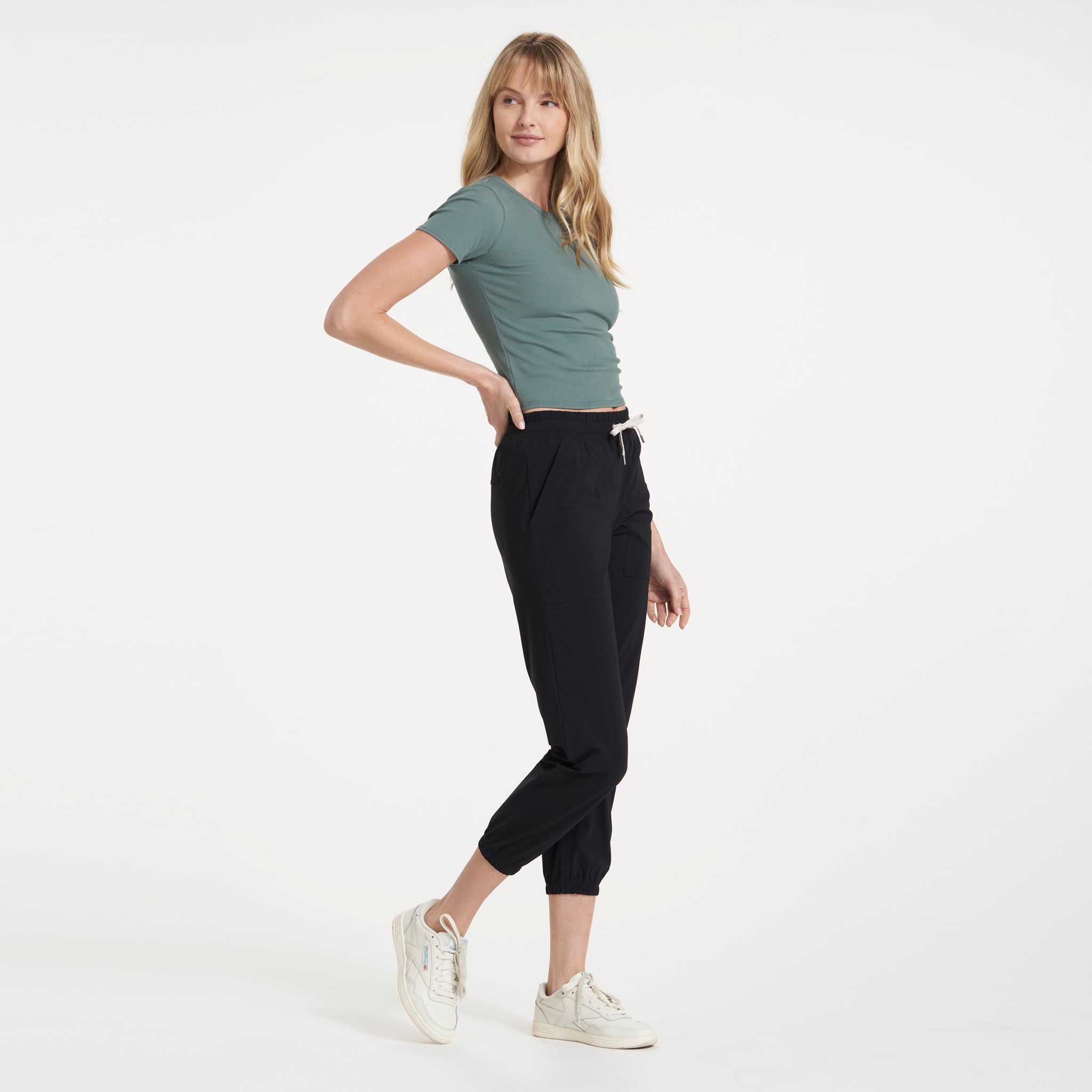 Pose Fitted Tee | Kelp - Image 4