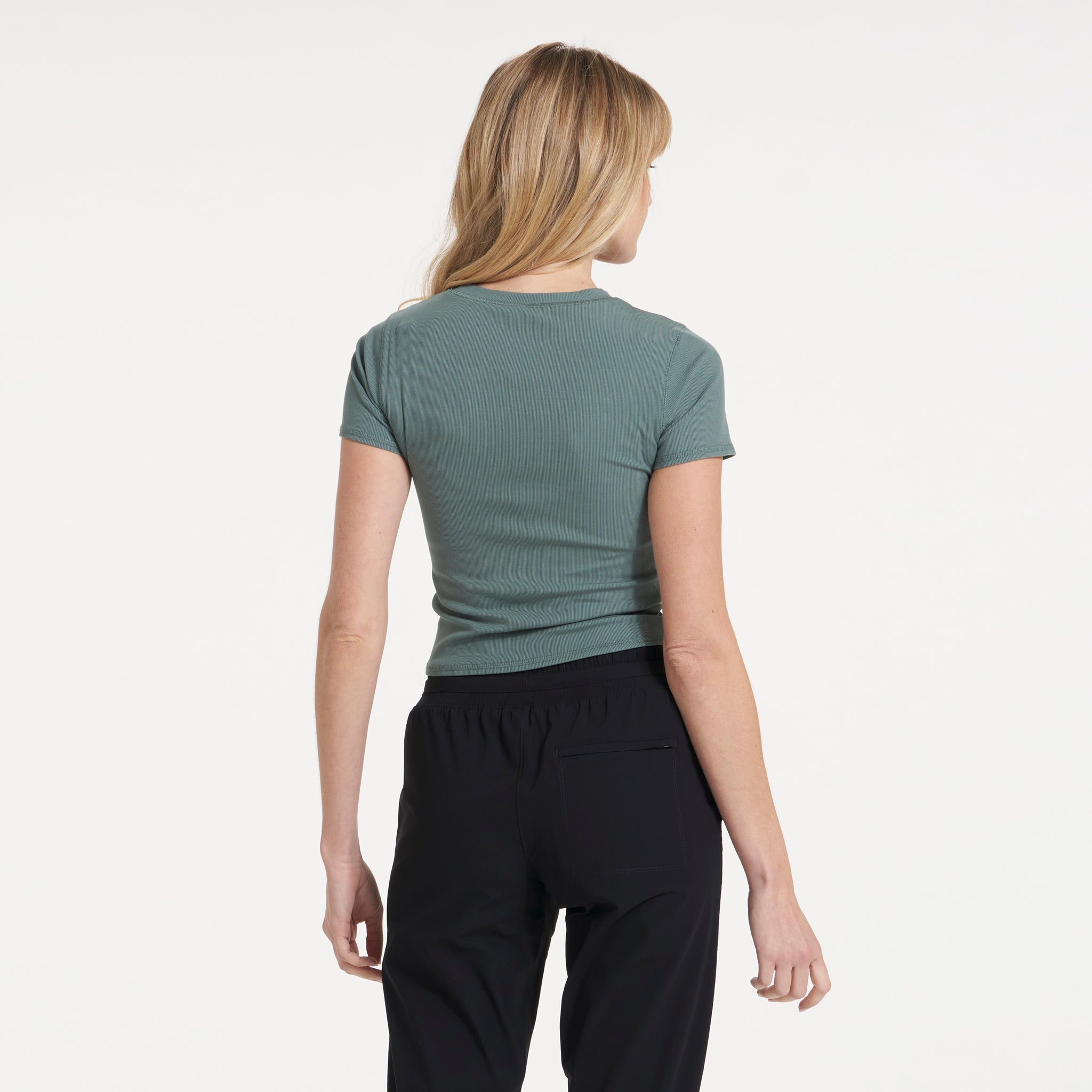 Pose Fitted Tee | Kelp - Image 3