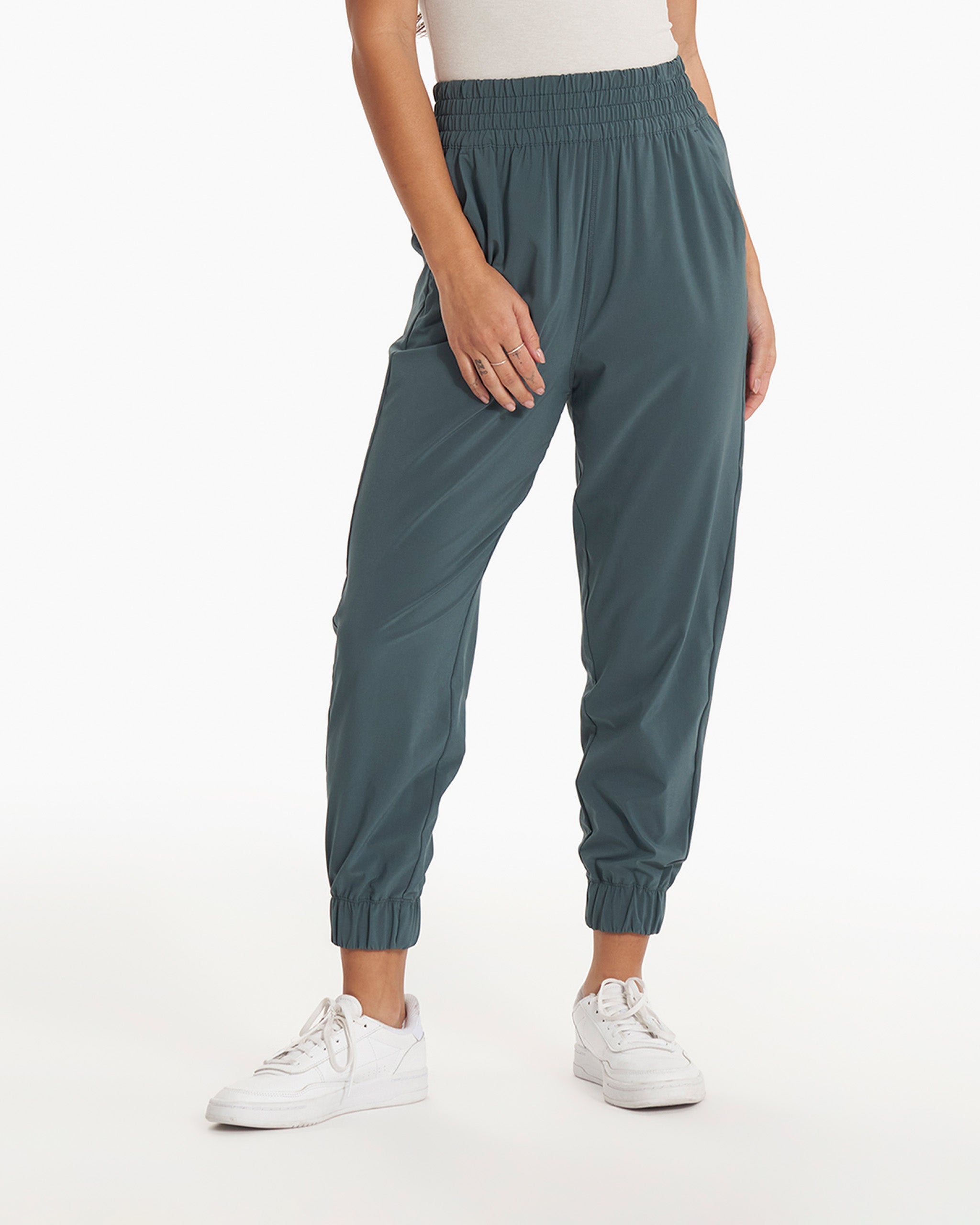 Villa Jogger | Stone